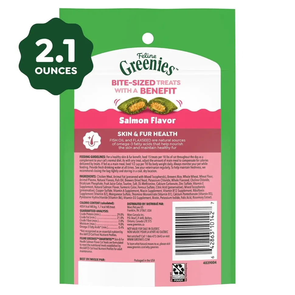 Greenies Feline Smartbites Healthy Skin & Fur Health Cat Treats Salmon 2.1-oz